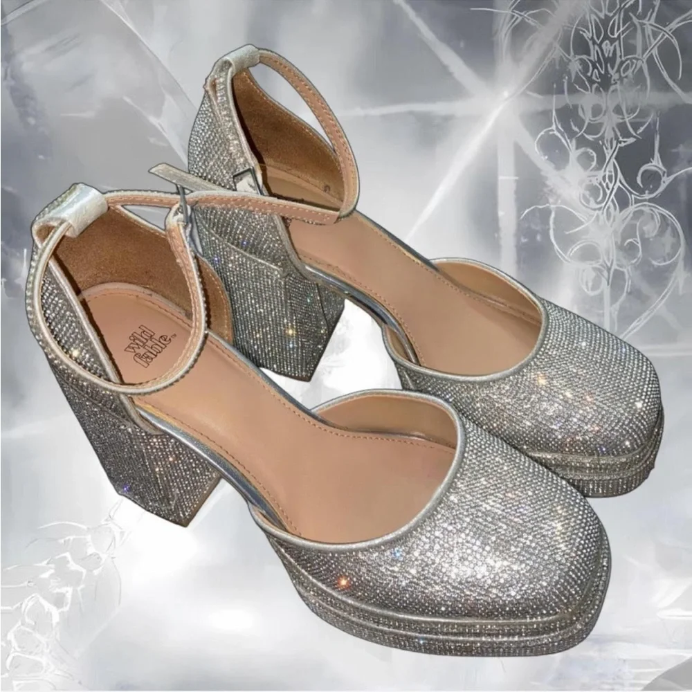 Wild Fable Pave Rhinestone Platform Ankle Strap Rounded Toe Heels - Picture 4 of 16